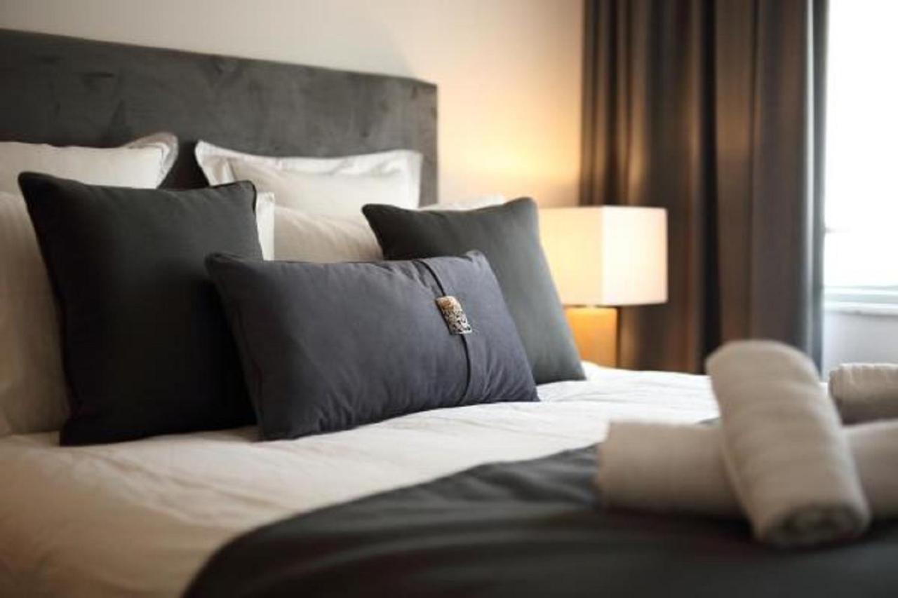 Fivos Luxury Suite Athén Kültér fotó